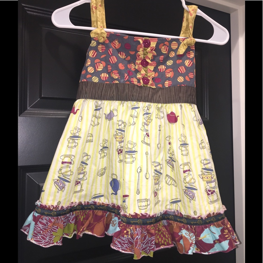 Adorable girls knot top!!